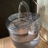 Présentation de la fontaine à eau intelligente pour chat