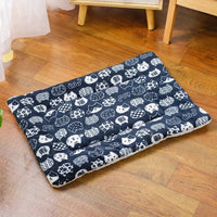 Tapis moelleux bleu pour chat avec motifs de visages félins – Confort hivernal – Au Paradis du Chat