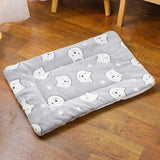 Tapis moelleux gris pour chat – Motifs visage de chat blanc, parfait pour le confort quotidien – Au Paradis du Chat