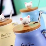 Couvercle en bois avec tête de chat