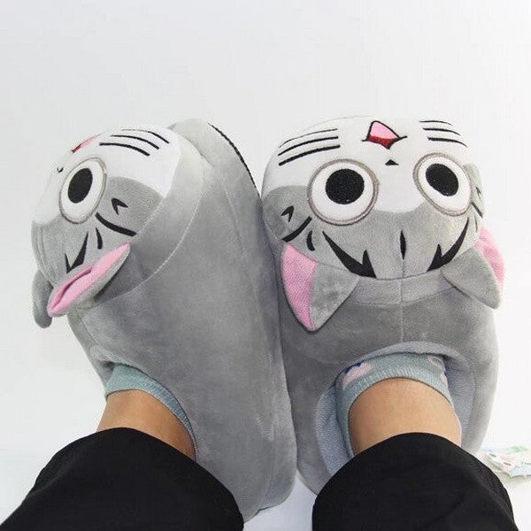 Présentation de nos pantoufles fermées chat kawaii - Pantoufles une fois enfilées